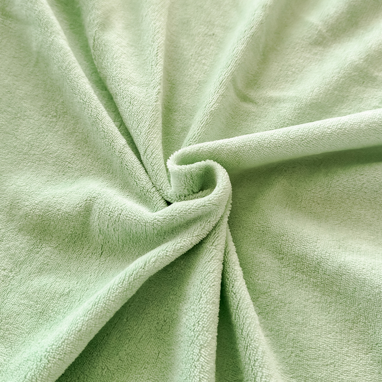 91家纺网 家纺一手货源 找家纺 好阁家纺 2025新款200克牛奶绒纯色枕套 艾绿