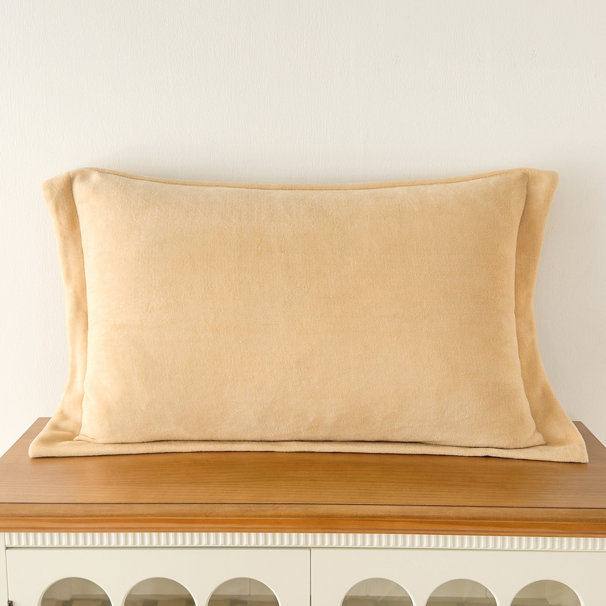 91家纺网 家纺一手货源 找家纺 好阁家纺 2025新款200克牛奶绒纯色枕套 茶棕