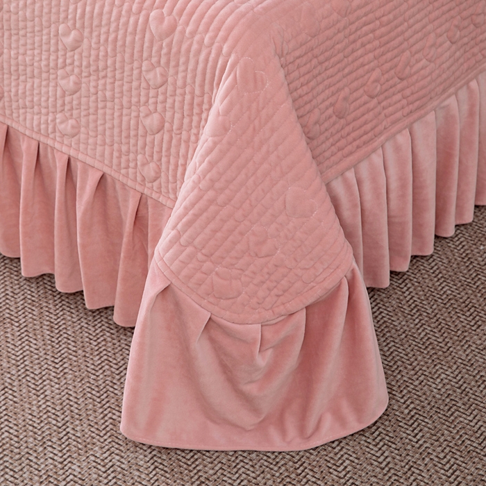 91家纺网 家纺一手货源 找家纺 畅畅家纺 2025新款宝宝绒绣花床盖四件套婴儿绒纯色牛奶绒四件套 粉色