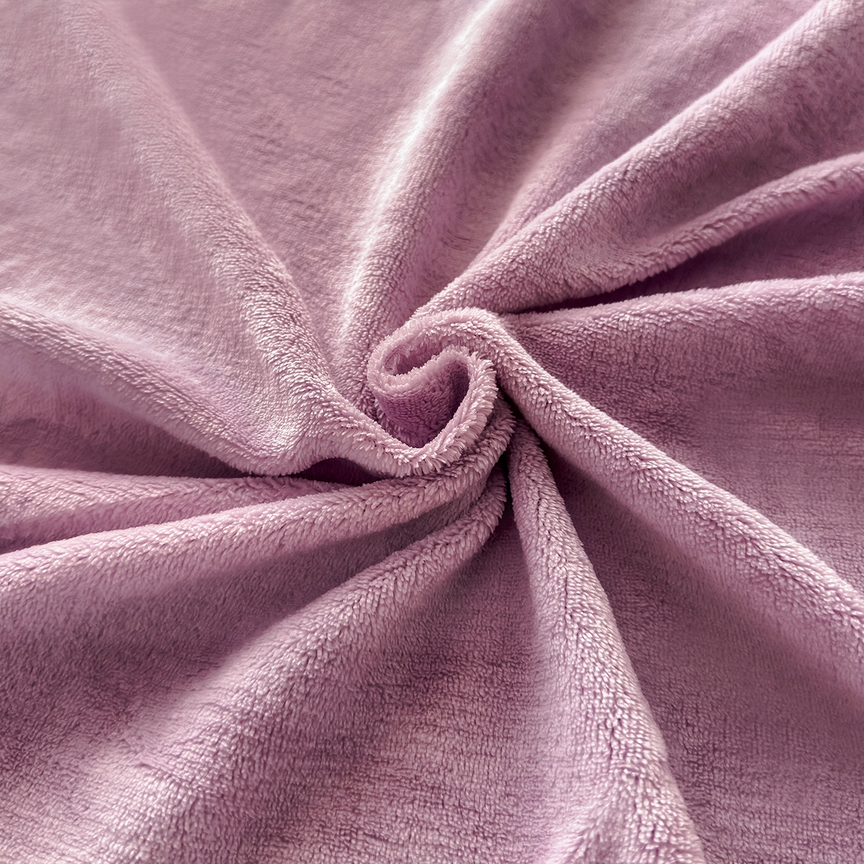 91家纺网 家纺一手货源 找家纺 好阁家纺 2025新款200克牛奶绒纯色枕套 粉紫