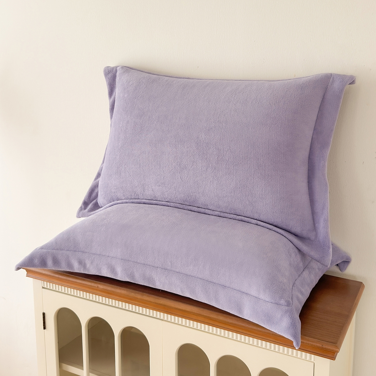 91家纺网 家纺一手货源 找家纺 好阁家纺 2025新款200克牛奶绒纯色枕套 葡萄紫