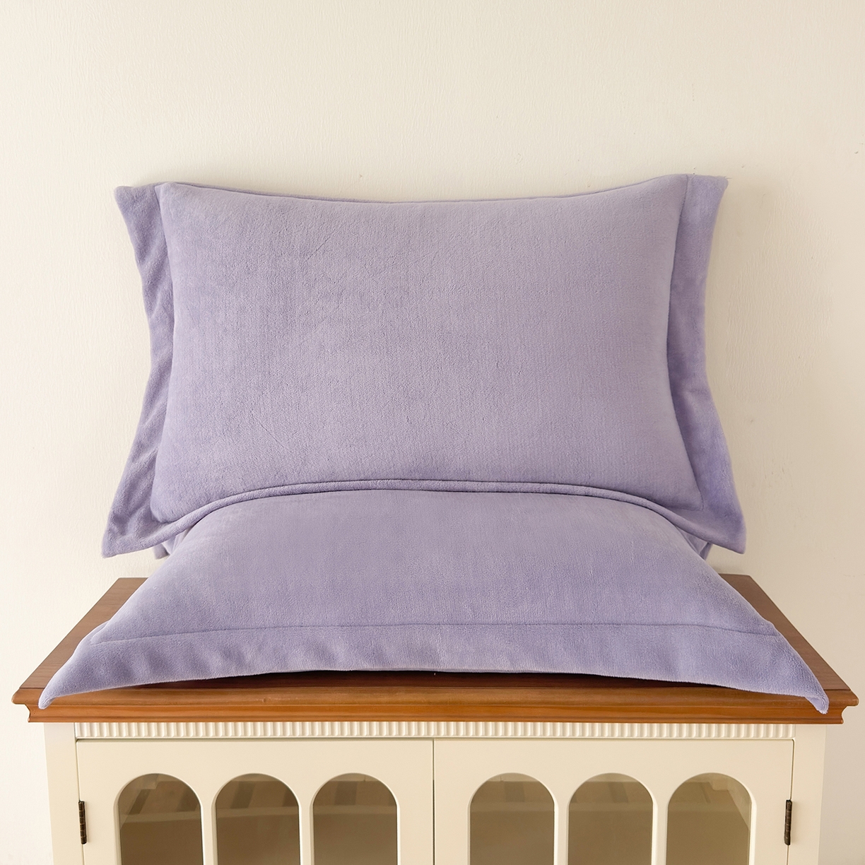 91家纺网 家纺一手货源 找家纺 好阁家纺 2025新款200克牛奶绒纯色枕套 葡萄紫