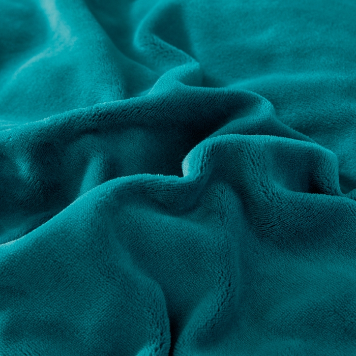 91家纺网 家纺一手货源 找家纺 畅畅家纺 2025新款亲肤舒适双拼牛奶绒纯色绣花床盖四件套 湖蓝