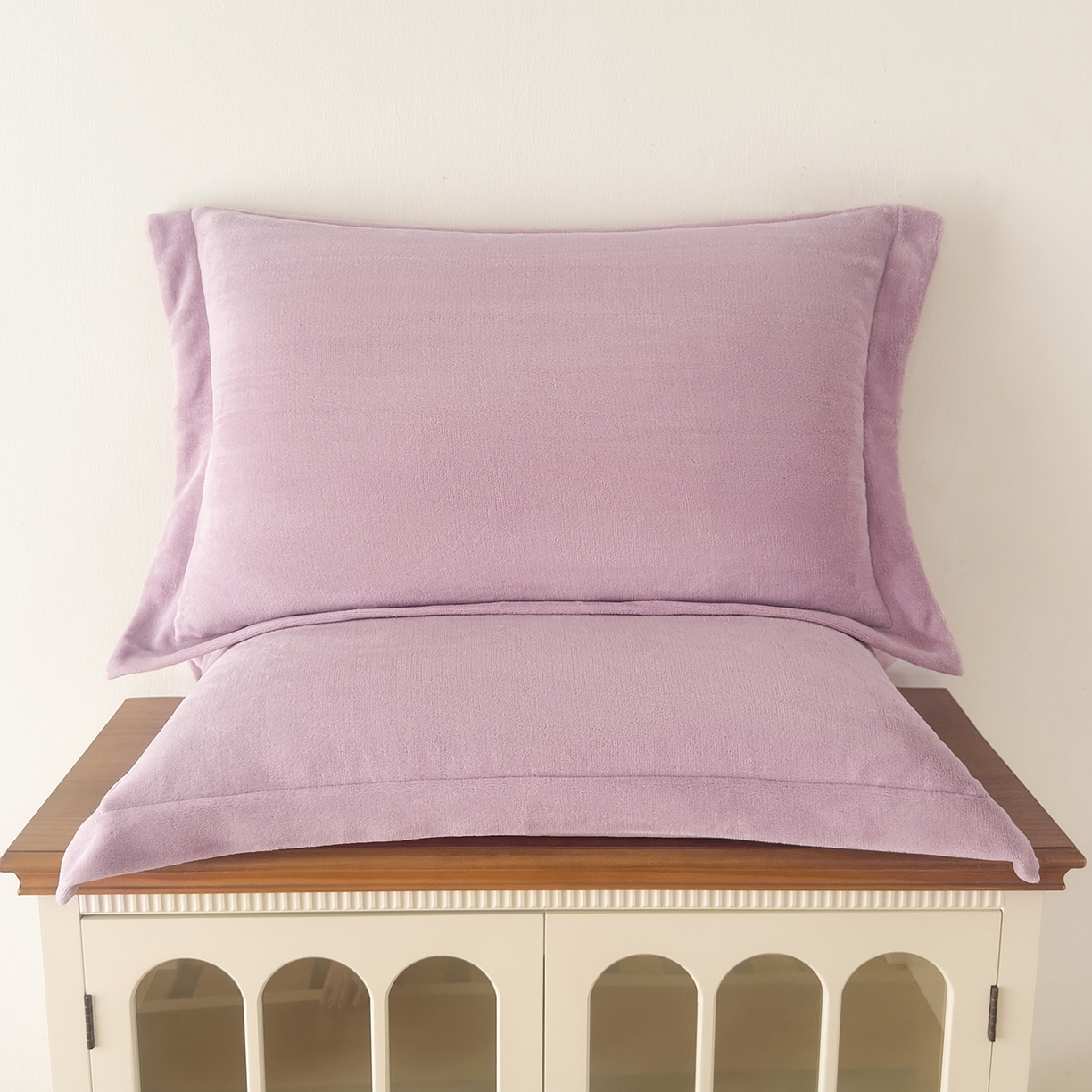 91家纺网 家纺一手货源 找家纺 好阁家纺 2025新款200克牛奶绒纯色枕套 芋泥紫