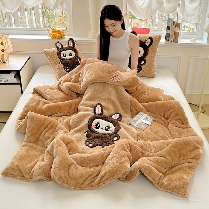 91家纺网 家纺一手货源 找家纺 （总）古本家居 2025新款圆滚滚抱枕被