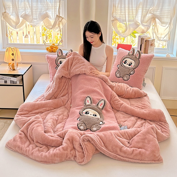 91家纺网 家纺一手货源 找家纺 （总）古本家居 2025新款圆滚滚抱枕被