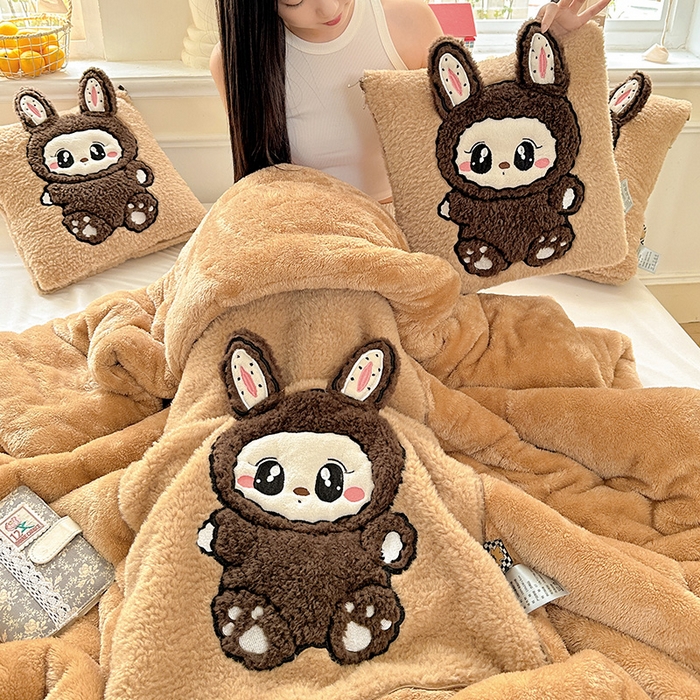 91家纺网 家纺一手货源 找家纺 古本家居 2025新款圆滚滚抱枕被 圆滚滚驼