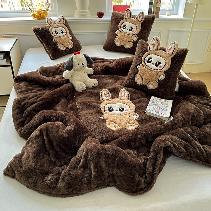 91家纺网 家纺一手货源 找家纺 古本家居 2025新款圆滚滚抱枕被 圆滚滚咖