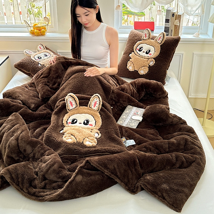 91家纺网 家纺一手货源 找家纺 古本家居 2025新款圆滚滚抱枕被 圆滚滚咖