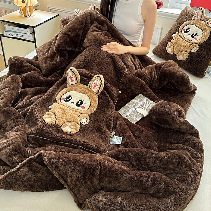 91家纺网 家纺一手货源 找家纺 古本家居 2025新款圆滚滚抱枕被 圆滚滚咖