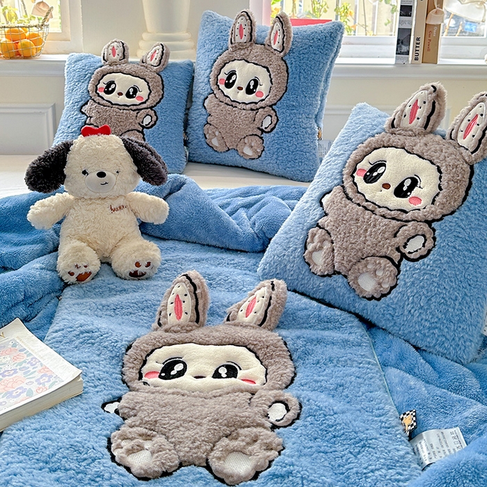 91家纺网 家纺一手货源 找家纺 古本家居 2025新款圆滚滚抱枕被 圆滚滚蓝