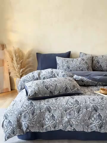 91家纺网 家纺一手货源 找家纺 蓝邻家纺 2025年新款全棉色织提花磨毛四件套 华尔兹-蓝