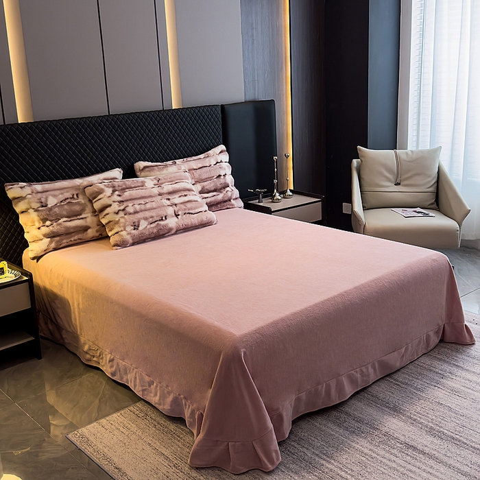 91家纺网 家纺一手货源 找家纺 （总）畅畅家纺 2025新款高克重10斤加厚轻奢扎染兔毛绒四件套-巴黎之春