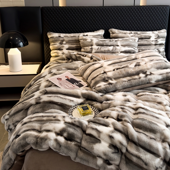 91家纺网 家纺一手货源 找家纺 畅畅家纺 2025新款高克重10斤加厚轻奢扎染兔毛绒四件套-巴黎之春 巴黎之春-灰色