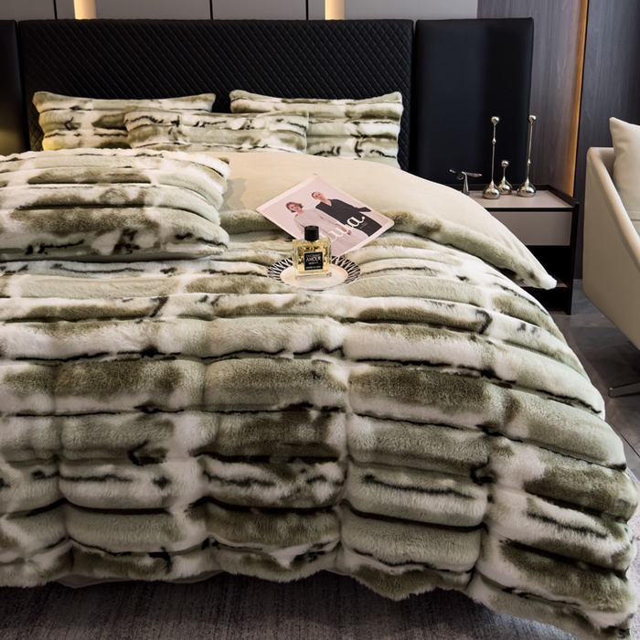 畅畅家纺 2025新款高克重10斤加厚轻奢扎染兔毛绒四件套-巴黎之春 巴黎之春-绿色