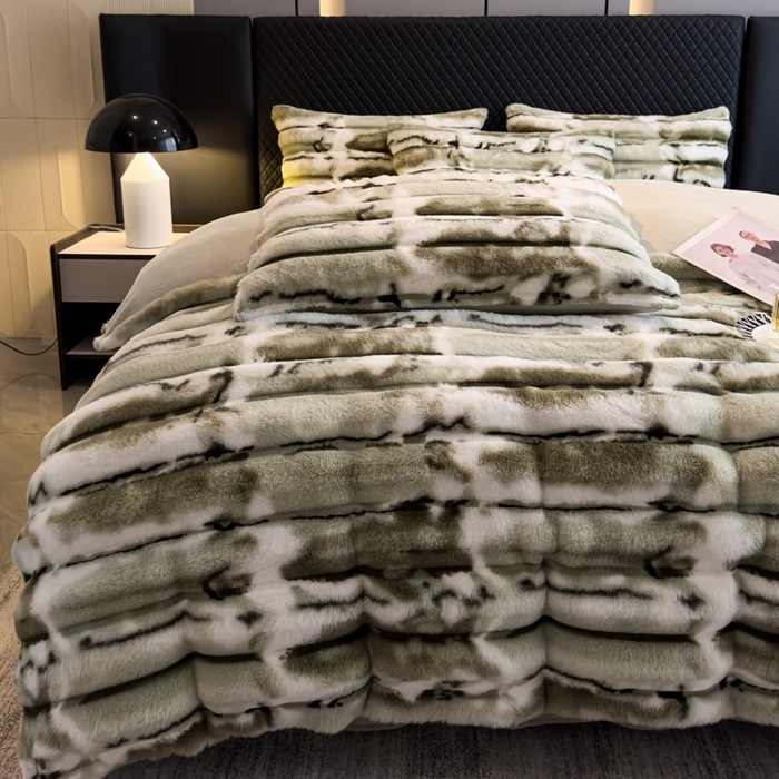 91家纺网 家纺一手货源 找家纺 畅畅家纺 2025新款高克重10斤加厚轻奢扎染兔毛绒四件套-巴黎之春 巴黎之春-绿色