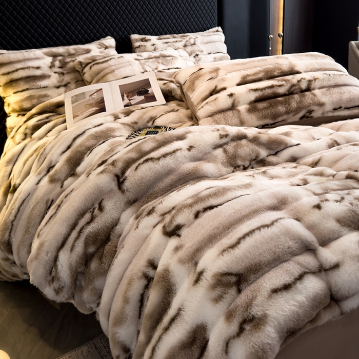 91家纺网 家纺一手货源 找家纺 畅畅家纺 2025新款高克重10斤加厚轻奢扎染兔毛绒四件套-巴黎之春 巴黎之春-驼色