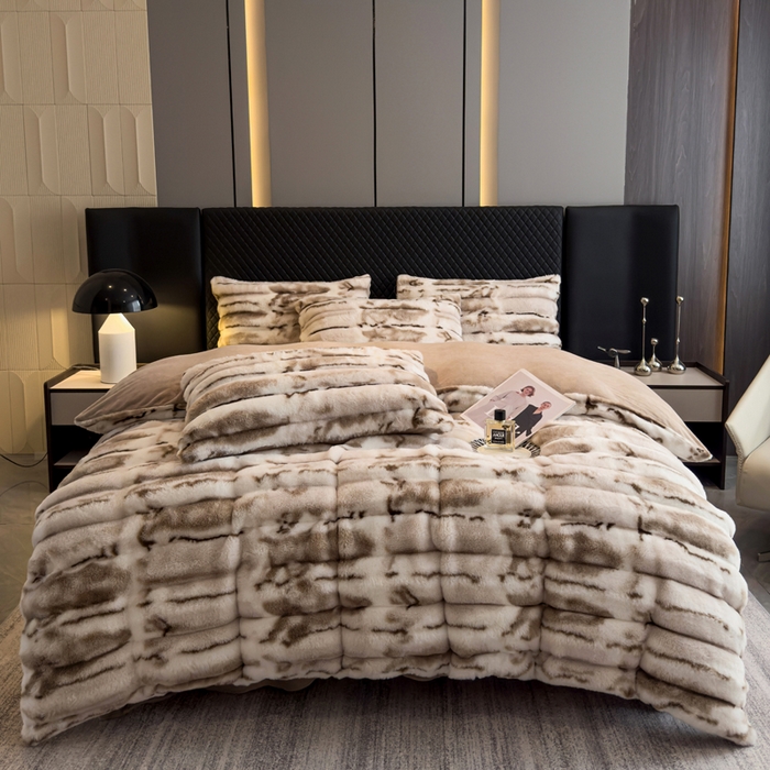 91家纺网 家纺一手货源 找家纺 畅畅家纺 2025新款高克重10斤加厚轻奢扎染兔毛绒四件套-巴黎之春 巴黎之春-驼色