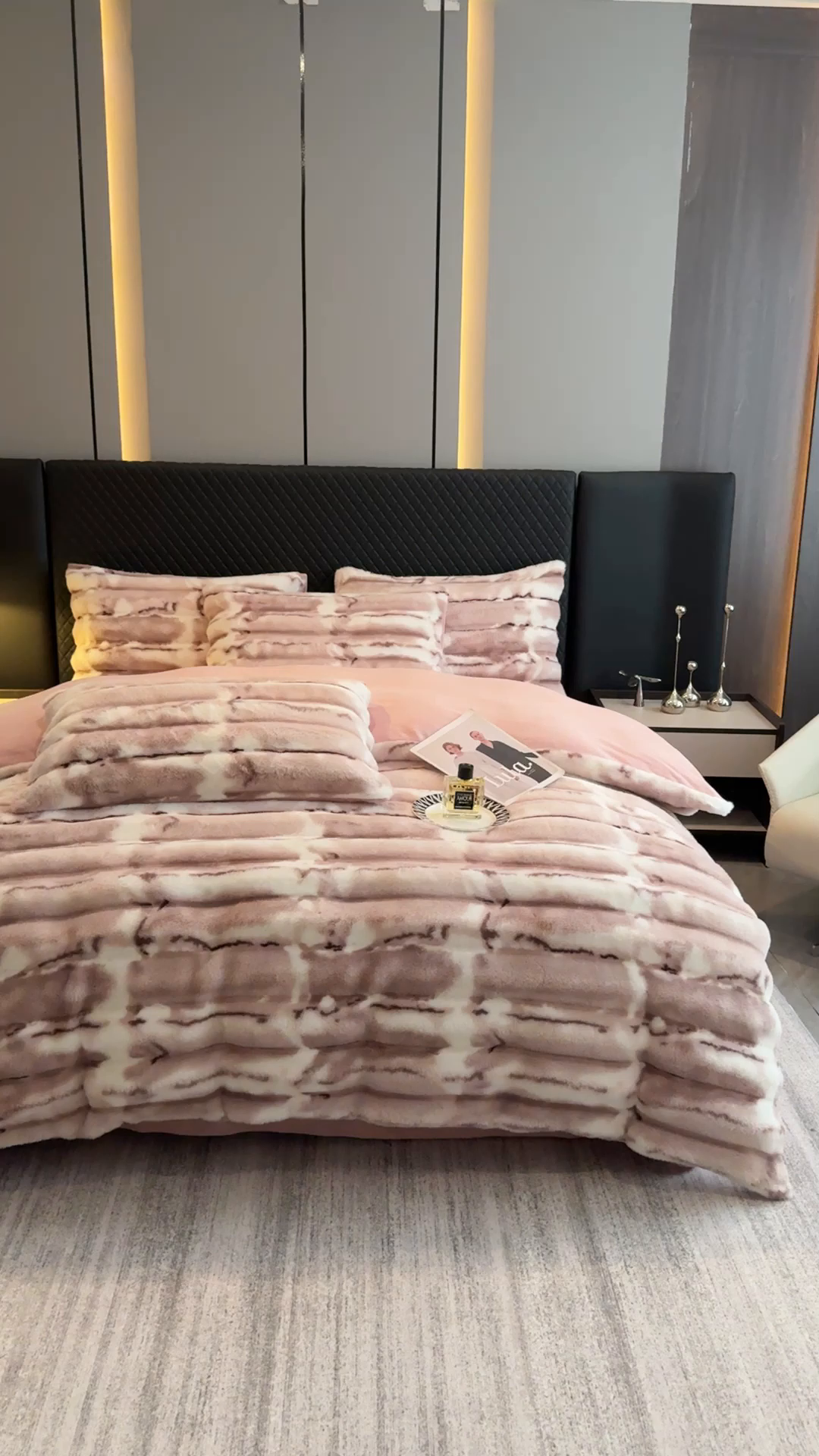 91家纺网 家纺一手货源 找家纺 （总）畅畅家纺 2025新款高克重10斤加厚轻奢扎染兔毛绒四件套-巴黎之春