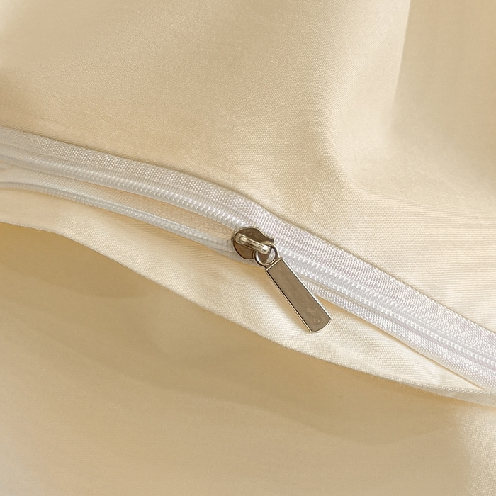 91家纺网 家纺一手货源 找家纺 理想家家纺 2025新款纯棉轻奢刺绣四件套-小秘密系列场景二 小秘密 黄