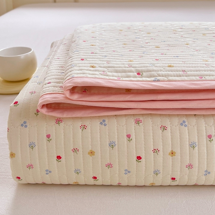 91家纺网 家纺一手货源 找家纺 （总）金丝兔 2025新款小清新斜纹纯棉床盖 全棉夹棉床盖 床盖三件套 榻榻米抗盖绗缝加厚床单