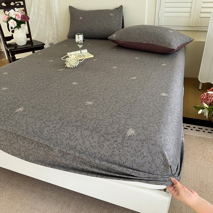 91家纺网 家纺一手货源 找家纺 （总）卢赛尔 2025新款水洗珍珠棉皱皱纱印花床笠