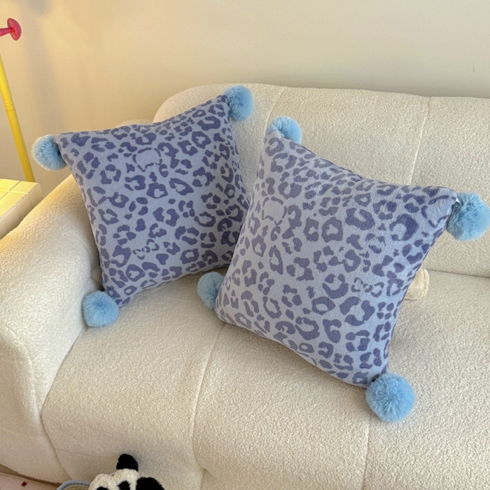 希诺家居 2025新款牛奶绒球球抱枕豹纹甜咖家居博主风抱枕 抱枕 豹纹-蓝