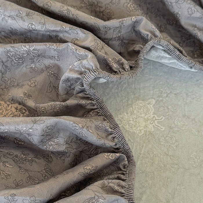 91家纺网 家纺一手货源 找家纺 卢赛尔 2025新款水洗珍珠棉皱皱纱印花床笠 暗香