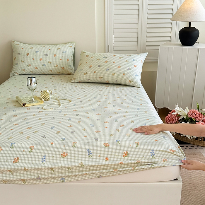 91家纺网 家纺一手货源 找家纺 卢赛尔 2025新款水洗珍珠棉皱皱纱印花床笠 格子-绿