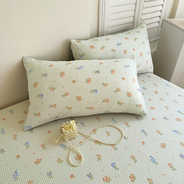 91家纺网 家纺一手货源 找家纺 卢赛尔 2025新款水洗珍珠棉皱皱纱印花床笠 格子-绿