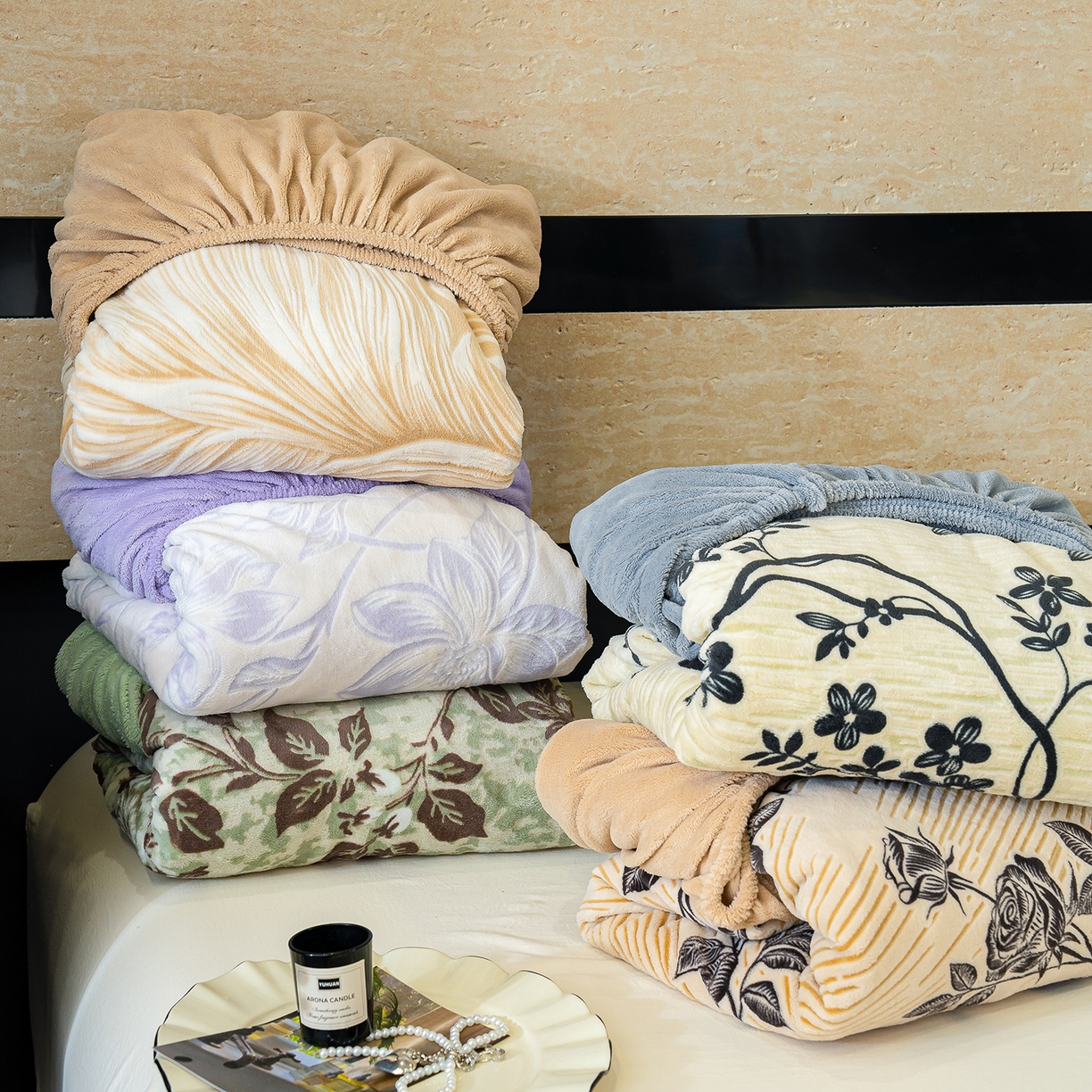 91家纺网 家纺一手货源 找家纺 ME/ERA HOME寐时代 2025新款牛奶绒雕花兔毛绒包边床笠 组合图