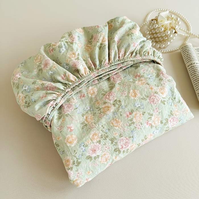 91家纺网 家纺一手货源 找家纺 卢赛尔 2025新款水洗珍珠棉皱皱纱印花床笠 千姿