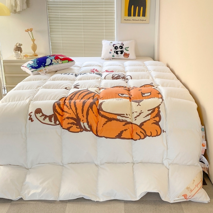 91家纺网 家纺一手货源 找家纺 暖羽屋羽绒馆 2025新款老虎羽绒丝被学生羽毛被被芯加厚保暖可爱卡通儿童羽绒被 老虎