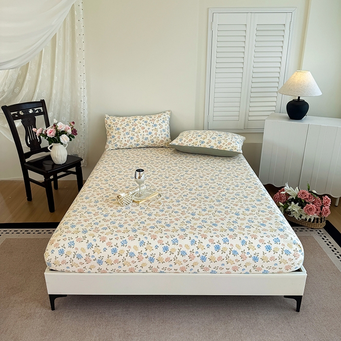 91家纺网 家纺一手货源 找家纺 卢赛尔 2025新款水洗珍珠棉皱皱纱印花床笠 山茶-绿