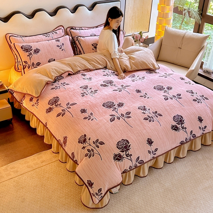 91家纺网 家纺一手货源 找家纺 （总）佳一 2025新款高克重8-9斤 印花牛奶绒四件套