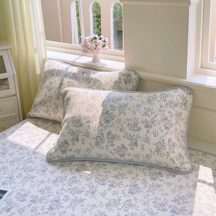 91家纺网 家纺一手货源 找家纺 金丝兔 2025新款小清新斜纹纯棉床盖 全棉夹棉床盖 床盖三件套 榻榻米抗盖绗缝加厚床单 白山茶