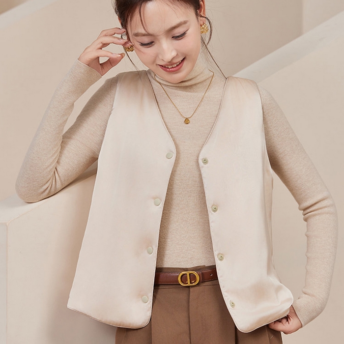 91家纺网 家纺一手货源 找家纺 （总）蚕云阁蚕丝家居 2025新款蚕丝填充保暖马甲