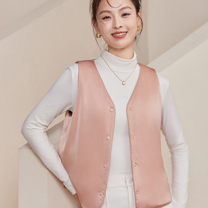 91家纺网 家纺一手货源 找家纺 蚕云阁蚕丝家居 2025新款蚕丝填充保暖马甲 豆沙粉