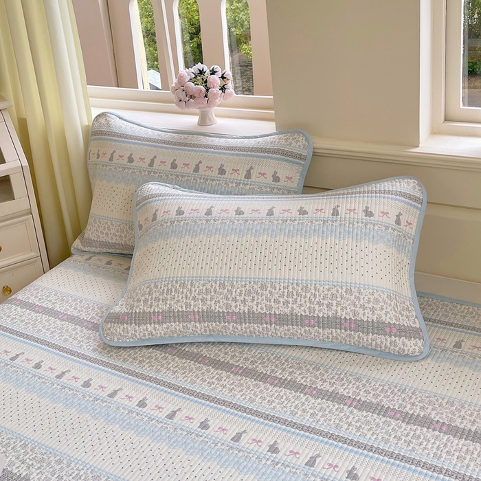 91家纺网 家纺一手货源 找家纺 金丝兔 2025新款小清新斜纹纯棉床盖 全棉夹棉床盖 床盖三件套 榻榻米抗盖绗缝加厚床单 海盐兔