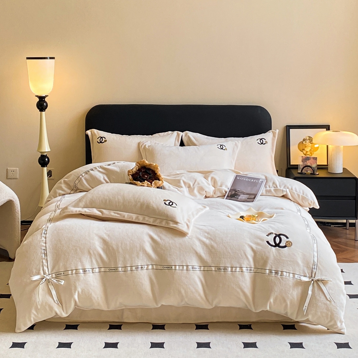 91家纺网 家纺一手货源 找家纺 （总）庭笙 新款牛奶绒小香风立体织带蝴蝶结四件套-COCO