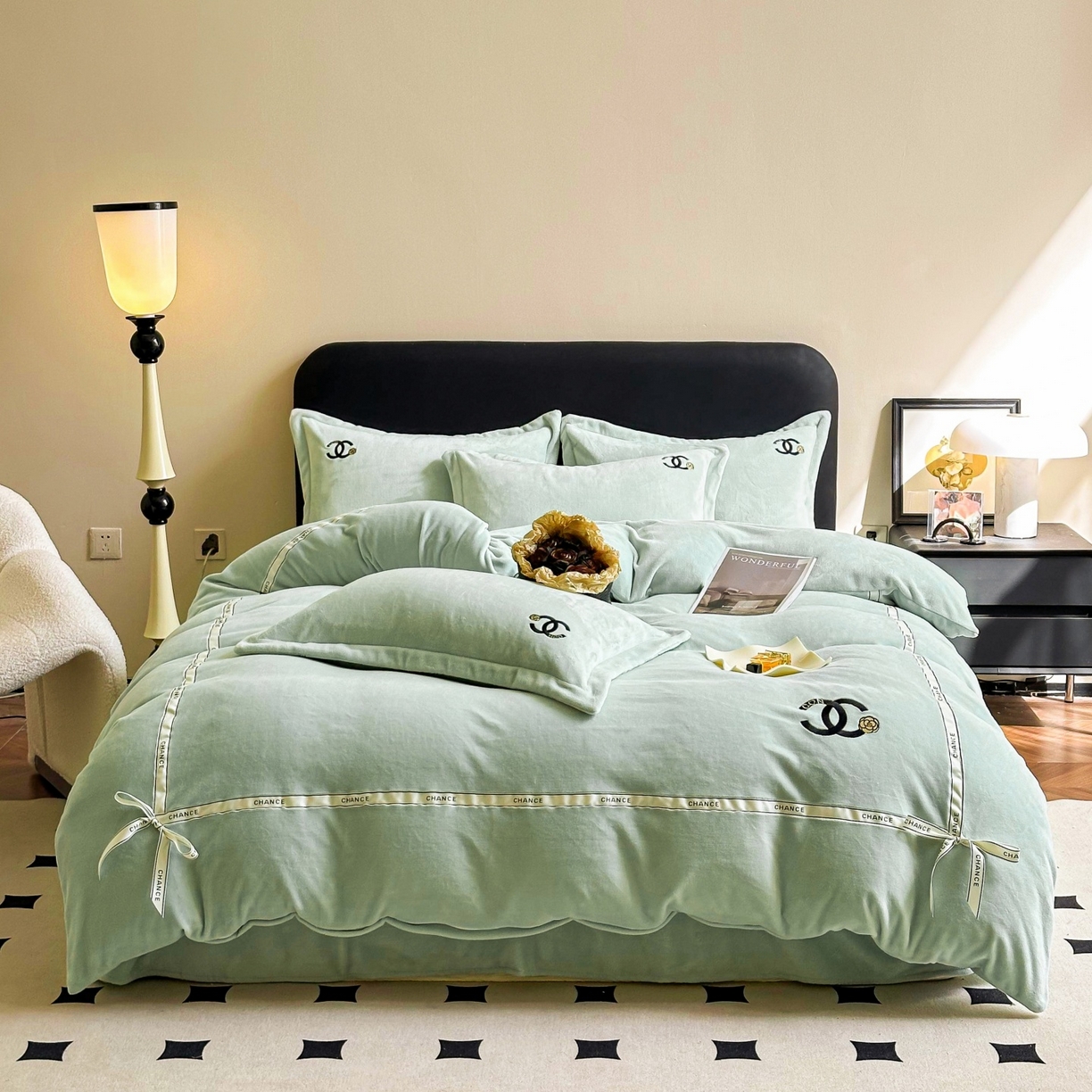 91家纺网 家纺一手货源 找家纺 （总）庭笙 新款牛奶绒小香风立体织带蝴蝶结四件套-COCO