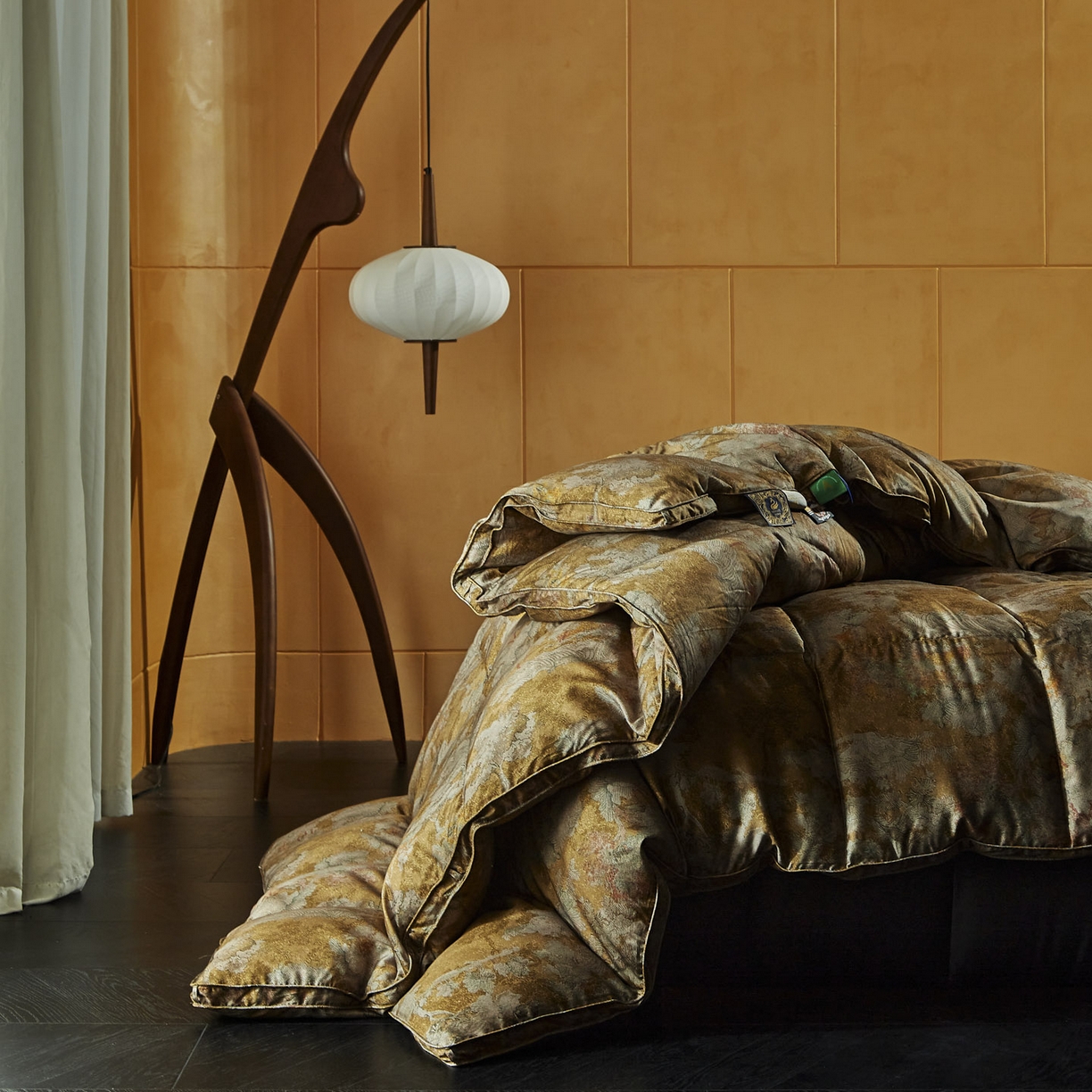 91家纺网 家纺一手货源 找家纺 暖羽屋羽绒馆 2025新款绒子含量95鹅绒被子羽绒被芯水墨国风鹅绒被婚庆双人冬被 枫林晚