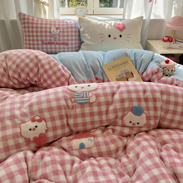 91家纺网 家纺一手货源 找家纺 桃喜 2025新款牛奶绒猫咪毛巾绣系列四件套-系列一 甜品猫咪