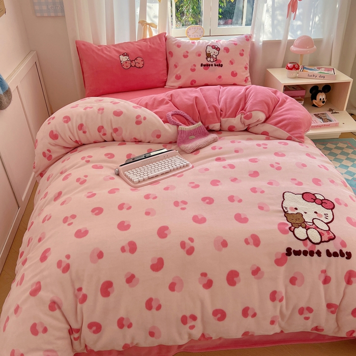 91家纺网 家纺一手货源 找家纺 桃喜 2025新款牛奶绒猫咪毛巾绣系列四件套-系列一 豹纹猫咪粉