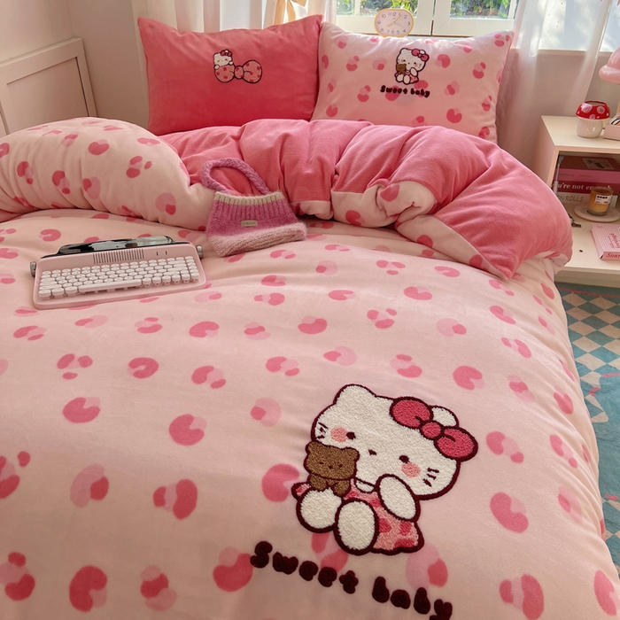 91家纺网 家纺一手货源 找家纺 桃喜 2025新款牛奶绒猫咪毛巾绣系列四件套-系列一 豹纹猫咪粉