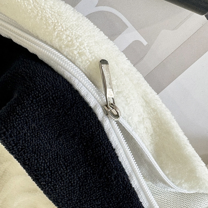 91家纺网 家纺一手货源 找家纺 好阁家纺 2025新款极简小香风雕花牛奶绒黑边四件套-风格二 山茶花