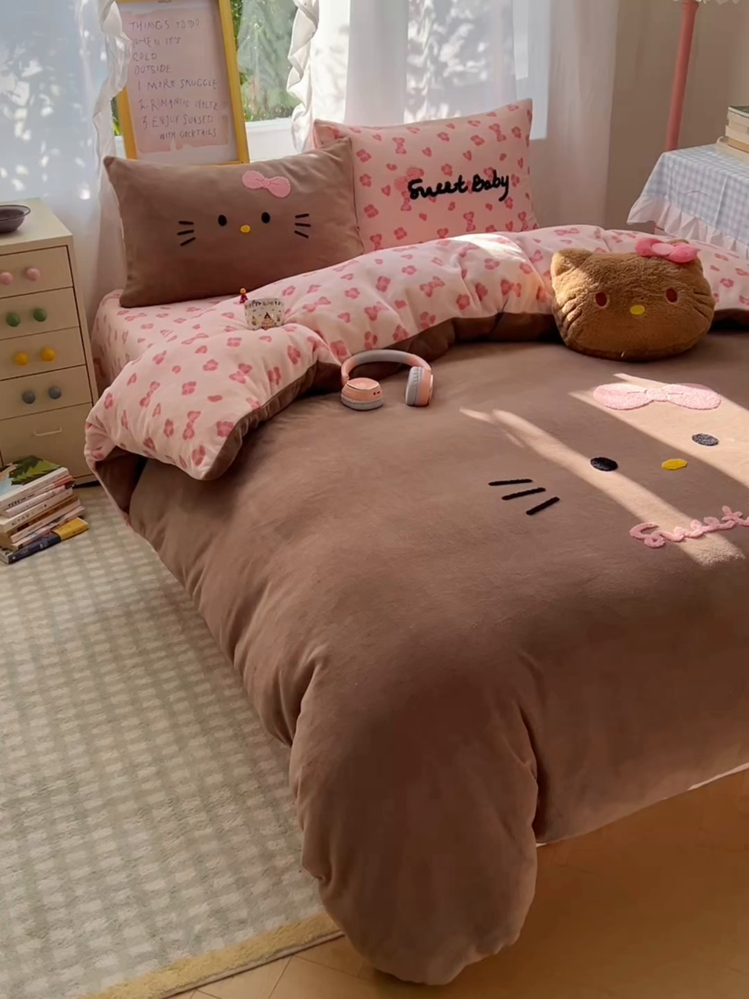 91家纺网 家纺一手货源 找家纺 （总）桃喜 2025新款牛奶绒猫咪毛巾绣系列四件套-系列二