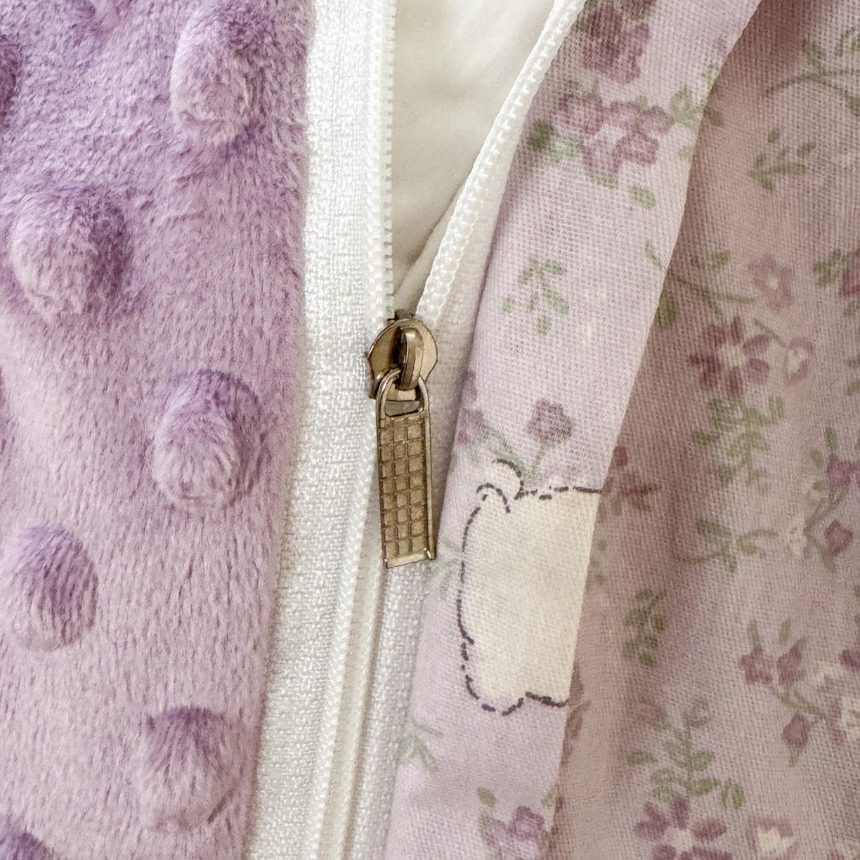 91家纺网 家纺一手货源 找家纺 雯雨家纺 2025新款ab版全棉豆豆绒婴儿绒牛奶绒单被套被罩单件 摩伊