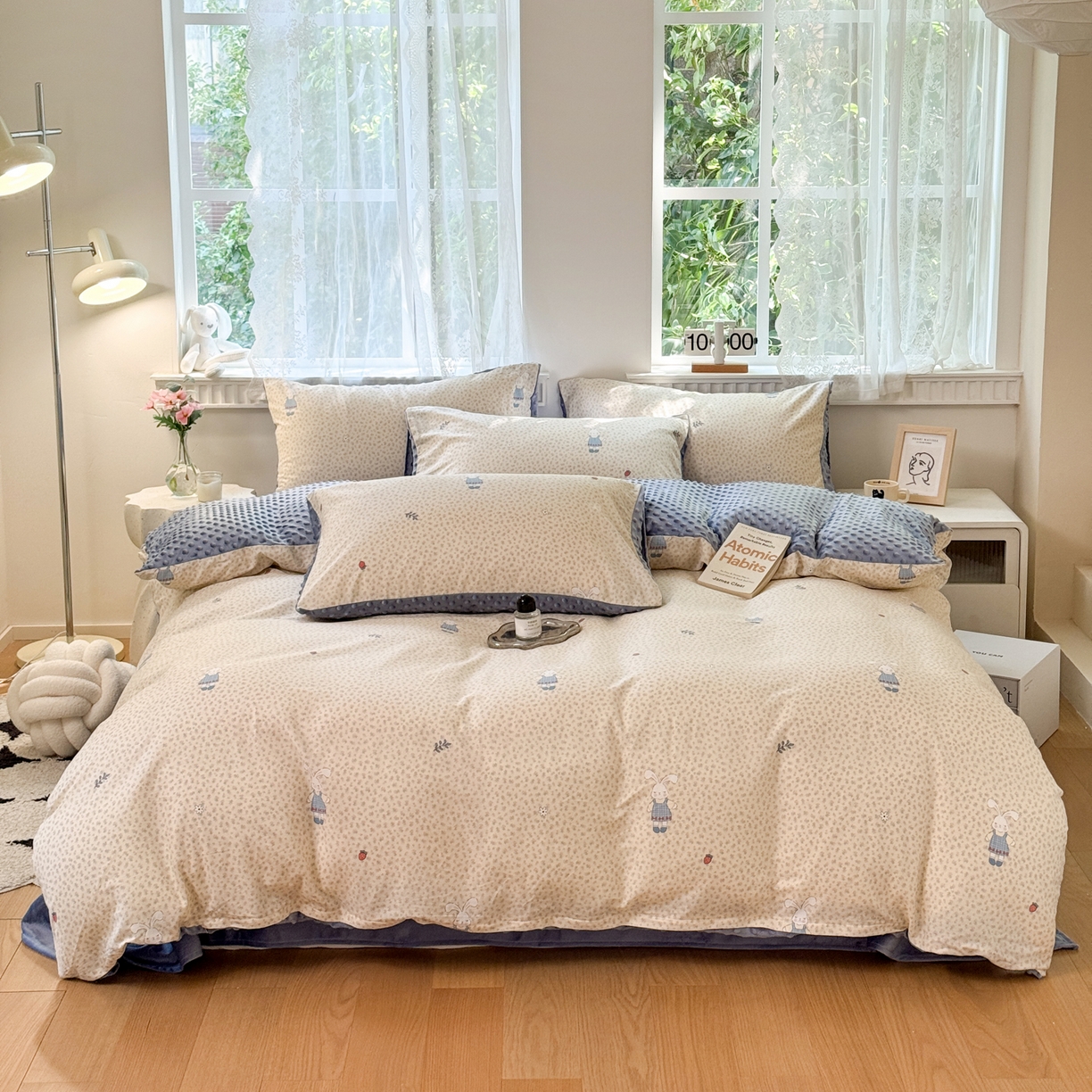 91家纺网 家纺一手货源 找家纺 雯雨家纺 2025新款ab版全棉豆豆绒婴儿绒牛奶绒单被套被罩单件 奶乎兔兔-米