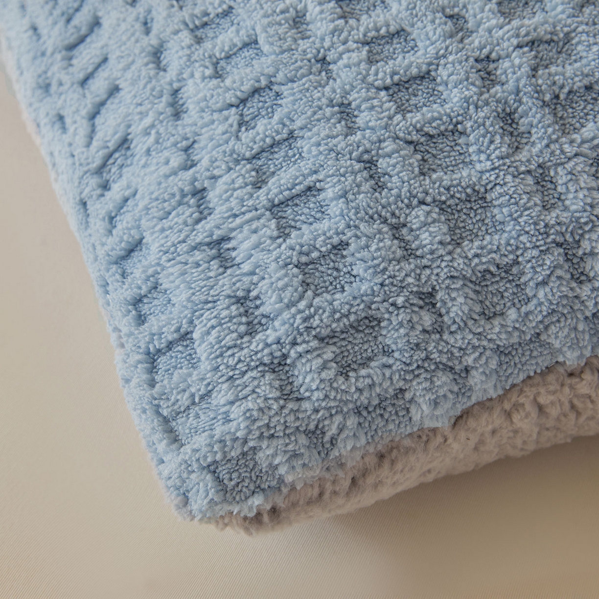 91家纺网 家纺一手货源 找家纺 （总）美梦里 2025新款华夫格舒棉绒冬被被子被芯